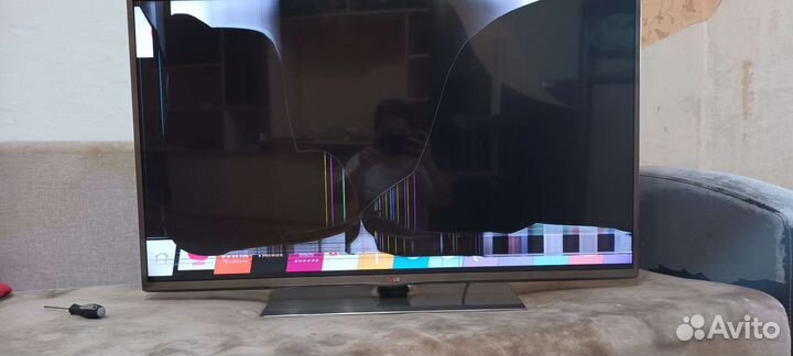 Телевизор LG 42LB650V