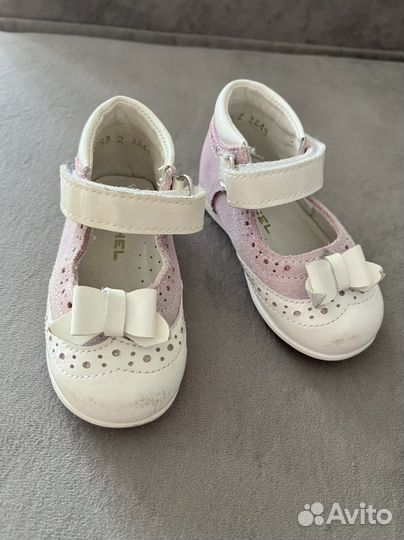 Туфли для девочки 20 размер