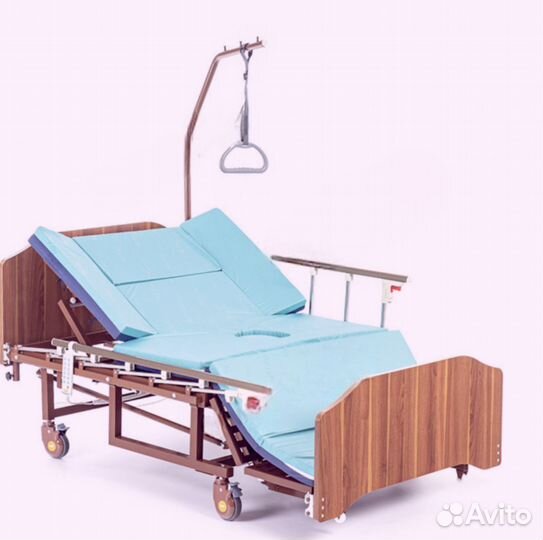 Медицинская кровать функциональная