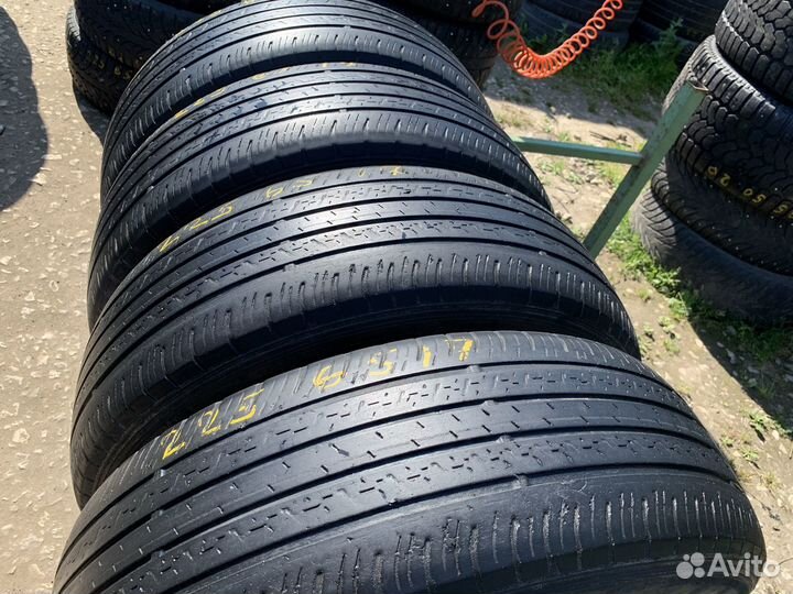 Dunlop Grandtrek ST30 225/65 R17