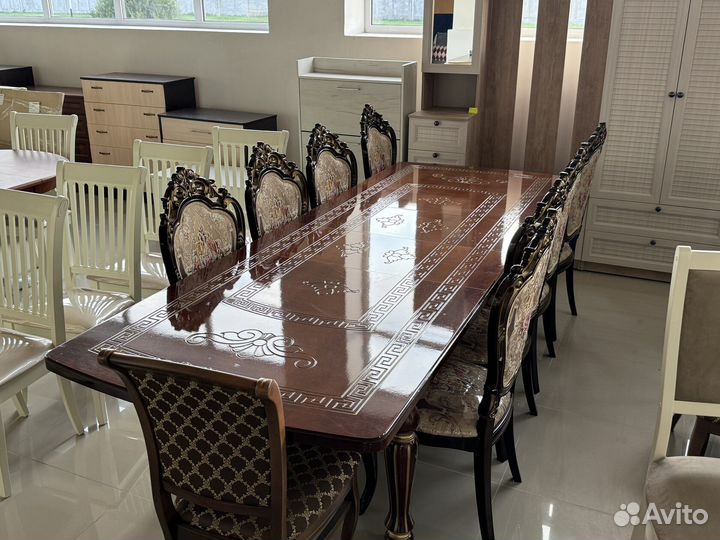 Стол с фабрики