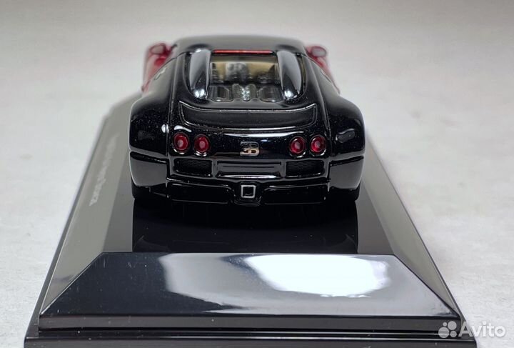 Autoart 1/64 Bugatti Veyron Showcar