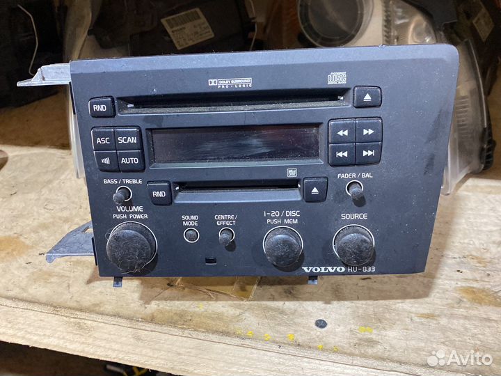 Магнитола на Вольво хс70 с60 8696128 hu-833