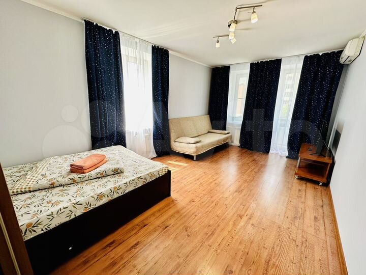 1-к. квартира, 40 м², 8/8 эт.