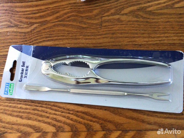 Орехокол новый