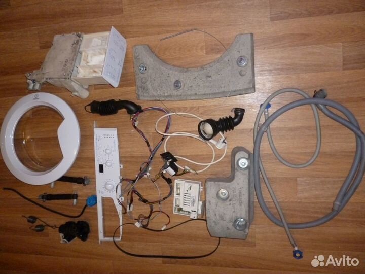 Запчасти стиральнрй машины