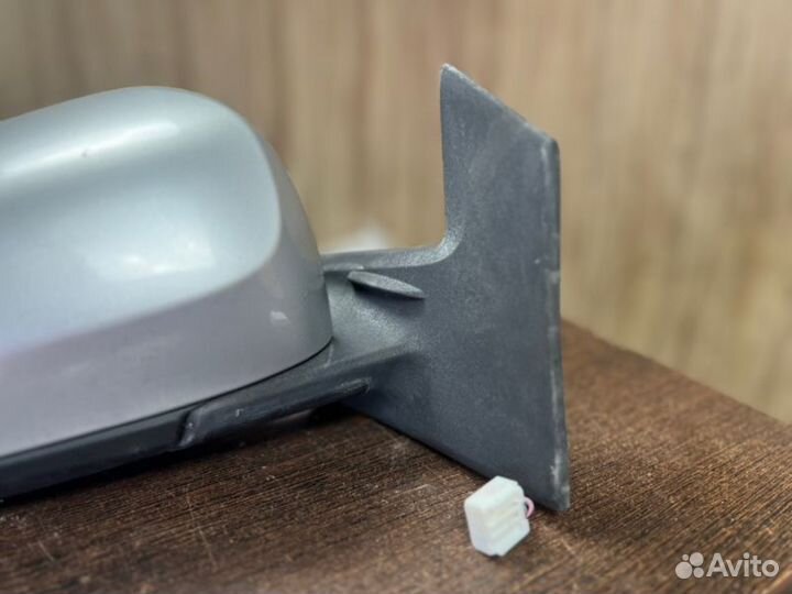 Зеркало переднее правое Toyota Aqua NHP10 2013