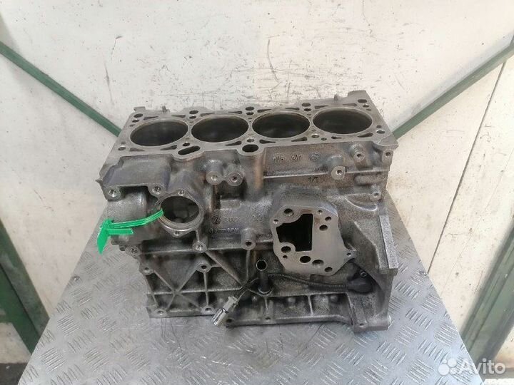 Шорт блок двигателя Volkswagen Passat B6 2.0 16V