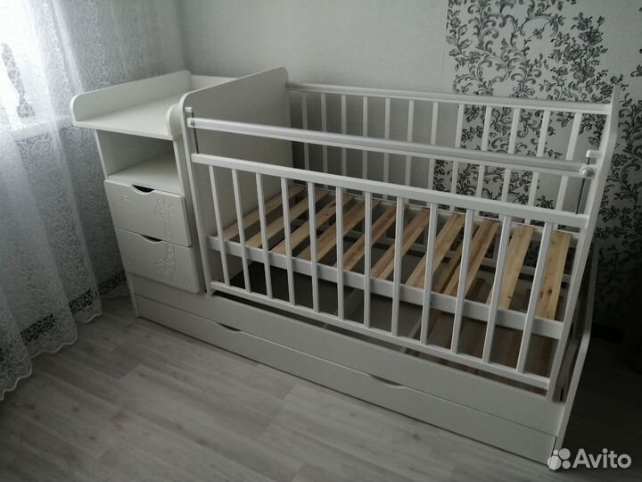 Кровать детская