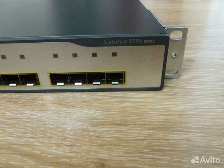 Коммутатор cisco WS-C3750G-12S-S V14