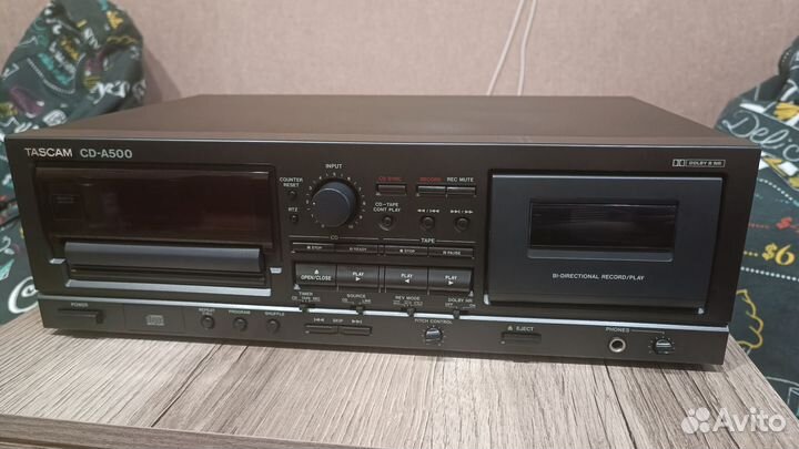 Дека Tascam cd a500