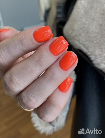 Маникюр, покрытие гель лаком