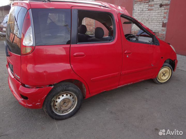 Авто в разбор Toyota Funcargo NCP20