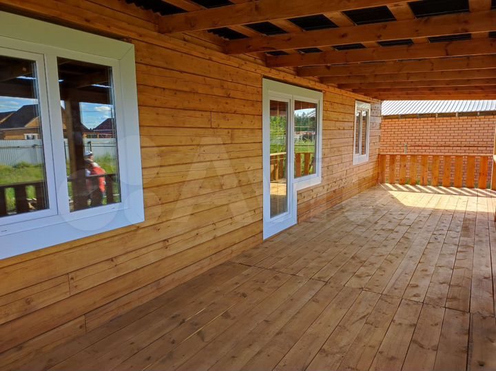 Дом 100 м² на участке 8 сот.