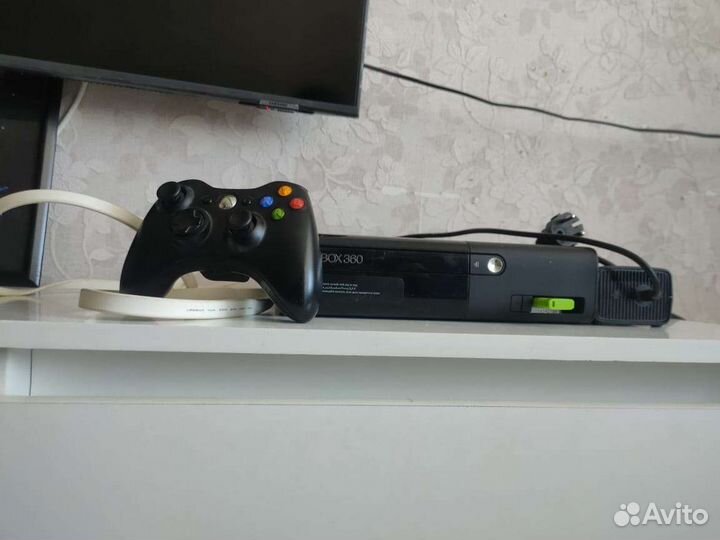 Игровая приставка xbox 360