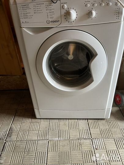 Стиральная машина indesit