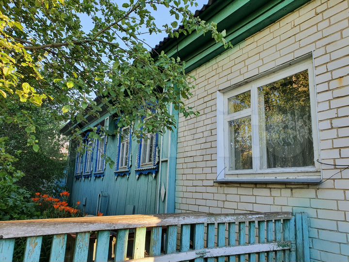 Дом 111,6 м² на участке 9 сот.