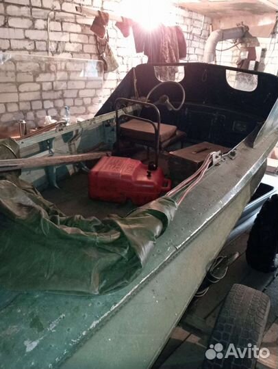 Моторная лодка Обь