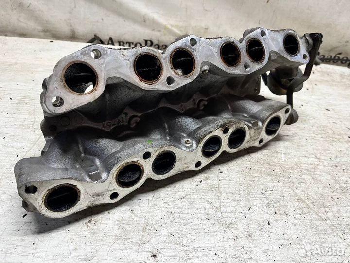 Коллектор впускной Nissan Maxima a33 Cefiro