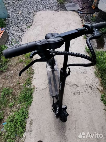 Электросамокат tordin