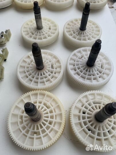 Шестерёнка для стеклоочистителя На Touareg