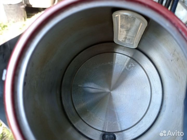 Чайник электрический Evrostek 1.7 литра