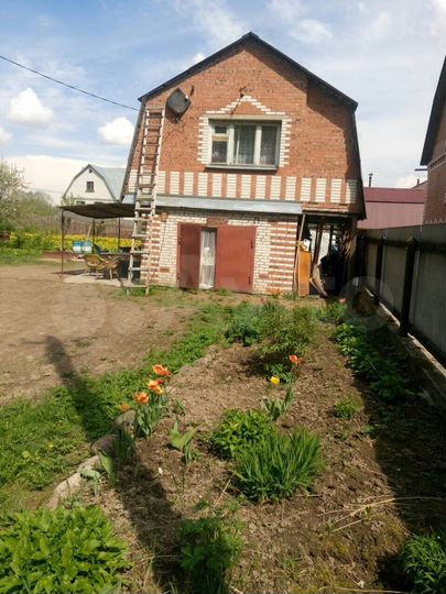 Дом 136 м² на участке 20 сот.