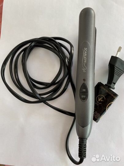 Выпрямитель для волос новый