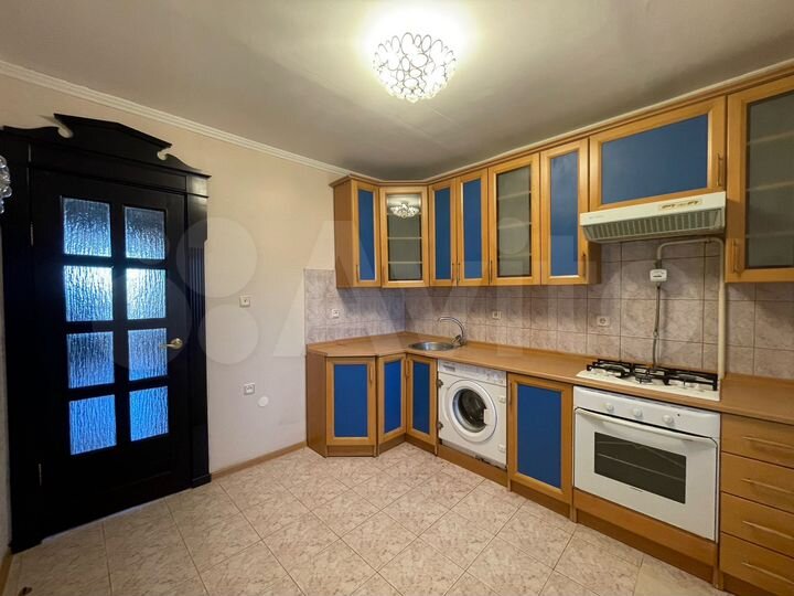 2-к. квартира, 48 м², 5/5 эт.