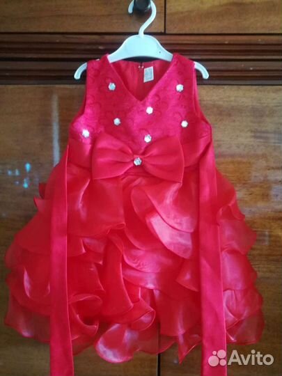 Платье праздничное для девочки