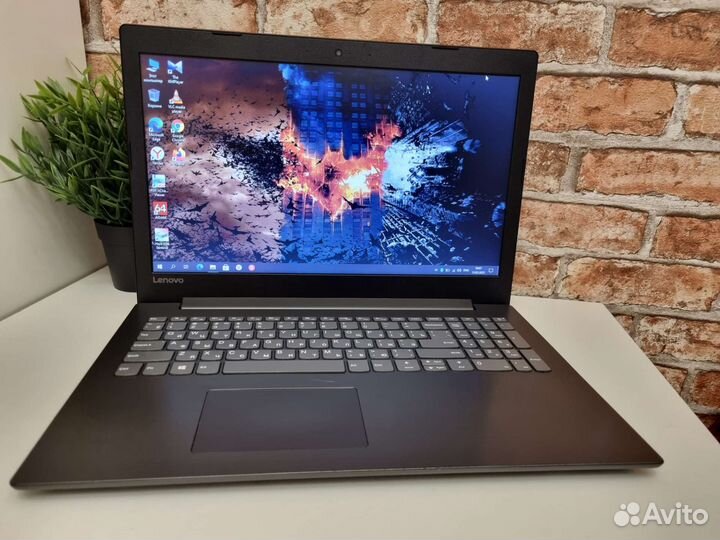 Lenovo IdeaPad 320 Core i3-7TH/8/Video 2gb/ssd240