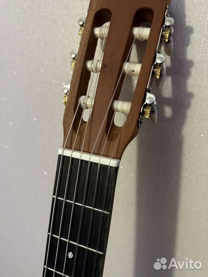 Гитара yamaha c40m