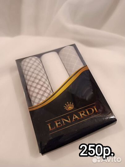 Носовые платки в подарочной упаковке