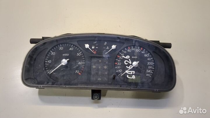 Щиток приборов Renault Laguna 2, 2001