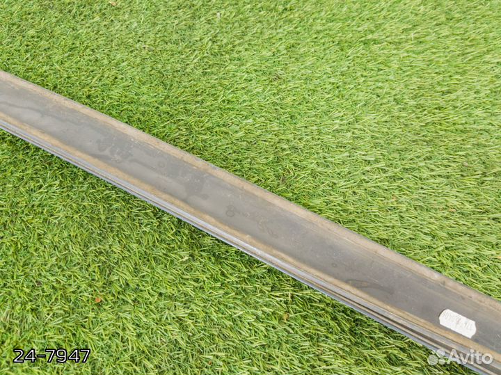 Накладка двери Volvo S60, V70, S80