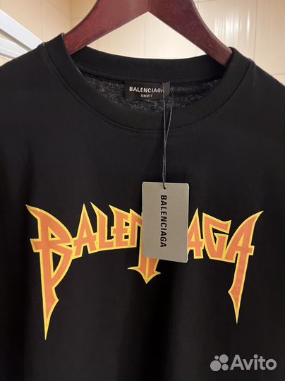 Футболка balenciaga новая