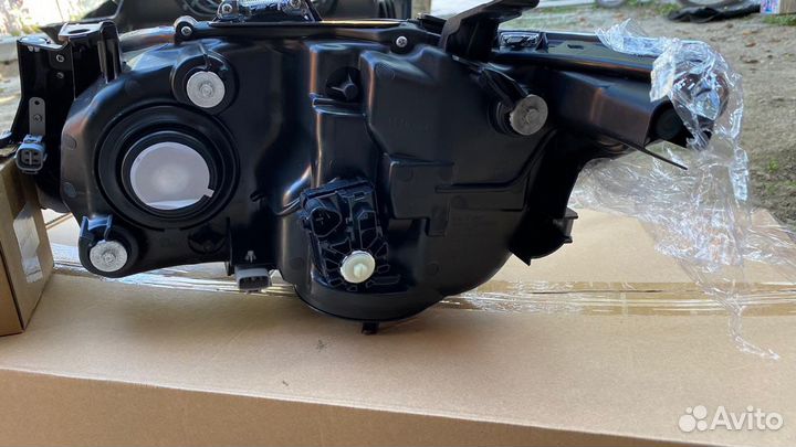 Двух линзовые фары Камри 55