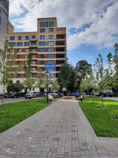 3-к. квартира, 101 м², 8/10 эт.