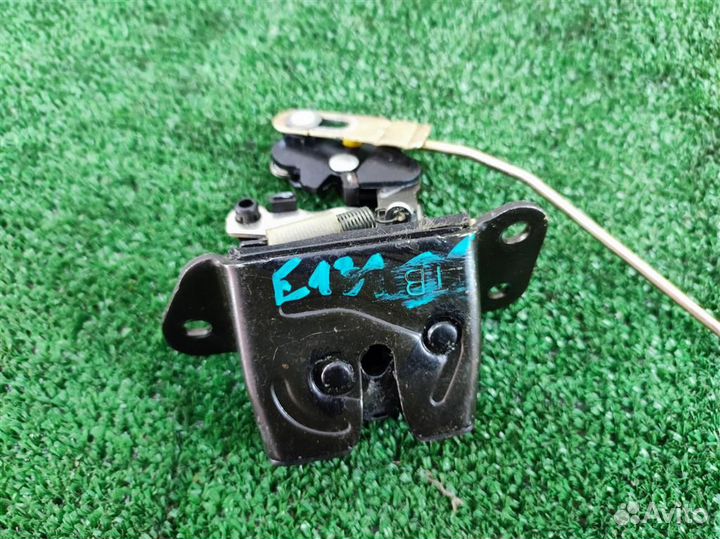 Замок крышки багажника Hyundai Getz TB 2007