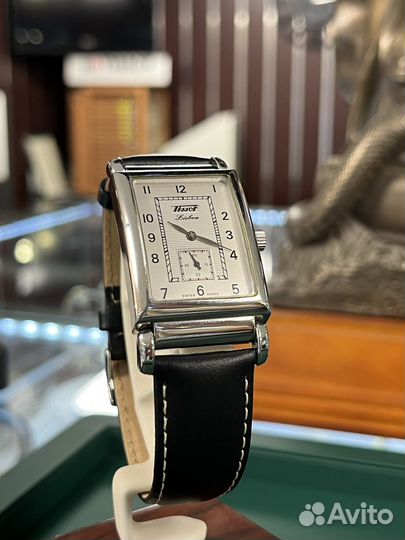 Часы механические Tissot Швейцария