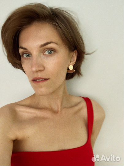 Репетитор по игре на фортепиано