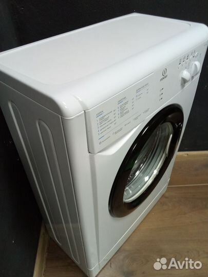 Стиральная машина / узкая / доставка