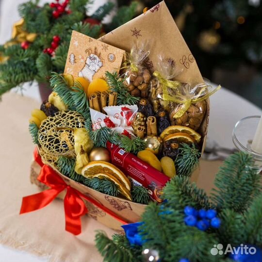 Новогодний подарок из сухофруктов