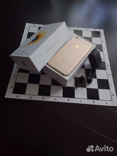 iPhone 6s в идеальном состоянии