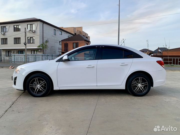 Chevrolet Cruze 1.8 AT, 2013, 140 000 км