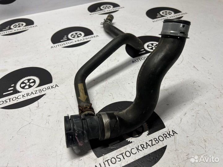 Патрубок системы охлаждения Mercedes-Benz X-Class