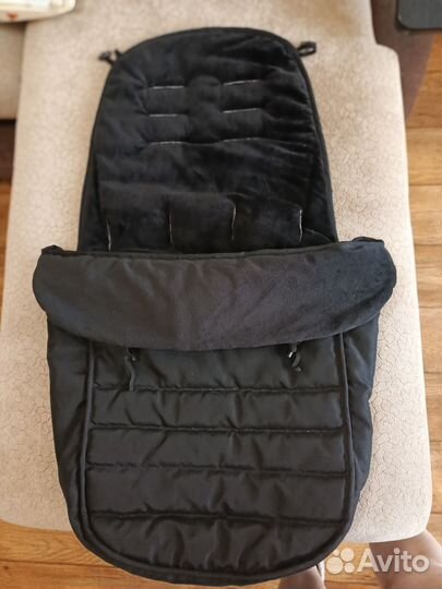 Утепленный чехол на ножки в прогулочную коляску
