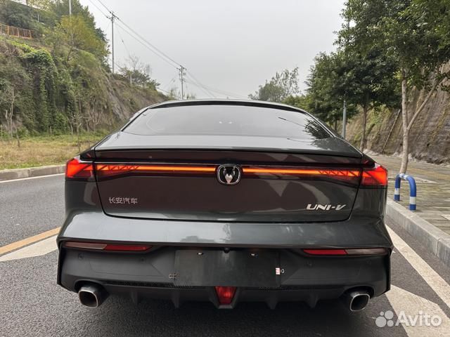 Changan UNI-V 1.5 AMT, 2022, 40 000 км