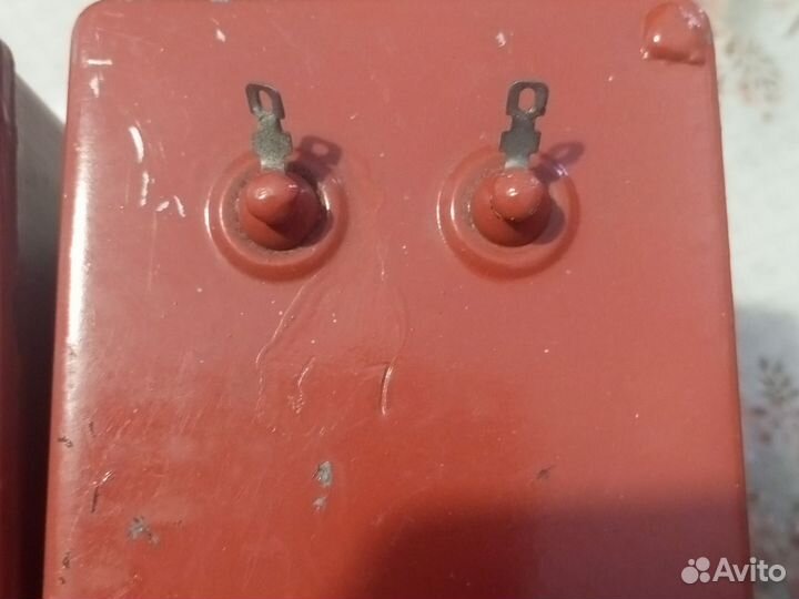 Конденсатор пусковой 200мкф 1000в мбгв