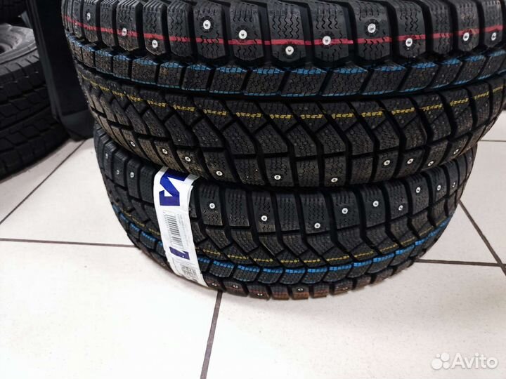 Viatti Brina Nordico V-522 195/65 R15 91T